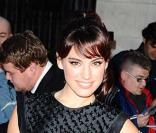 Kelly Brook lors de la soirée Pride of Britain Awards 2009 au Grosvenor House à Londres le 5 octobre 2009