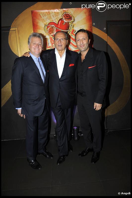 Gilbert Rozon, Gérard Louvin et Arthur à Bobino pour assister à la générale de La Clique. 05/10/09
