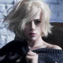 Scarlett Johansson, encore plus divine avec son nouveau look...