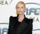 Charlize Theron : bien que très discrète, l'actrice reste une grande fashionista. 