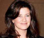 Daphne Zuniga 