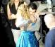 Taylor Swift en concert à Chicago le 9 octobre 2009, remerciant ensuite quelques fans et surtout, Taylor Lautner de Twilight...