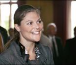 Victoria de Suède et son père le roi au meeting d'automne du WWF