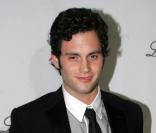 Penn Badgley ou la décontraction chic !  