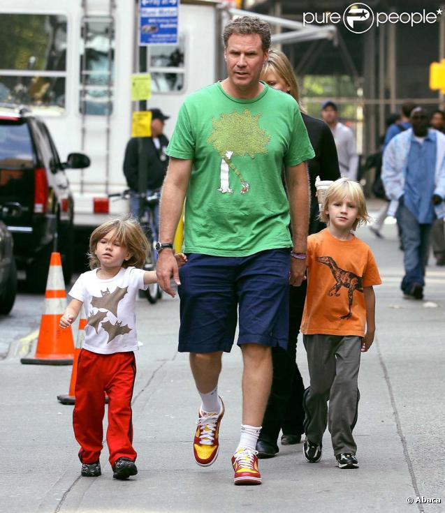 Will Ferrell, sa femme et ses deux enfants, sur le plateau de  The other guys , le 21 octobre à New-York.