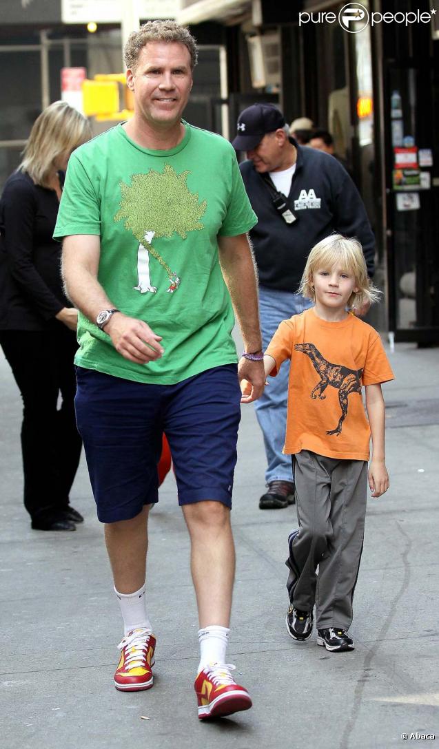 Will Ferrell, sa femme et ses deux enfants, sur le plateau de  The other guys , le 21 octobre à New-York.