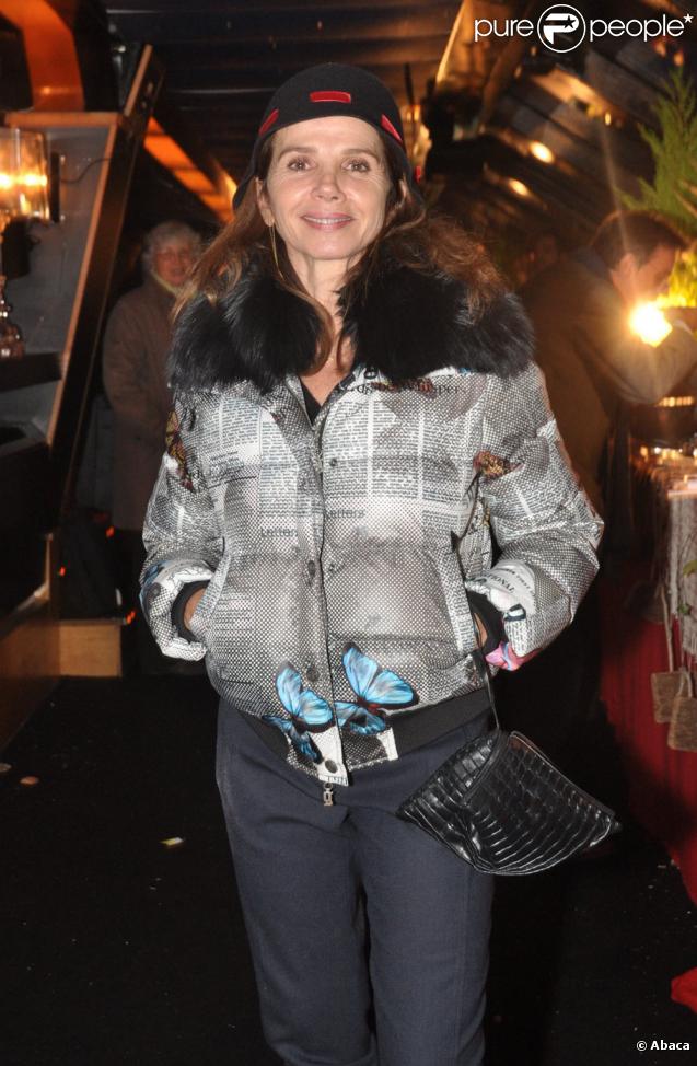 Victoria Abril pour les 60 ans des Bateaux-Mouches à Paris (22 octobre 2009)