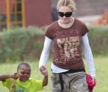 Madonna au Malawi en mars 2009 avec son fils David.