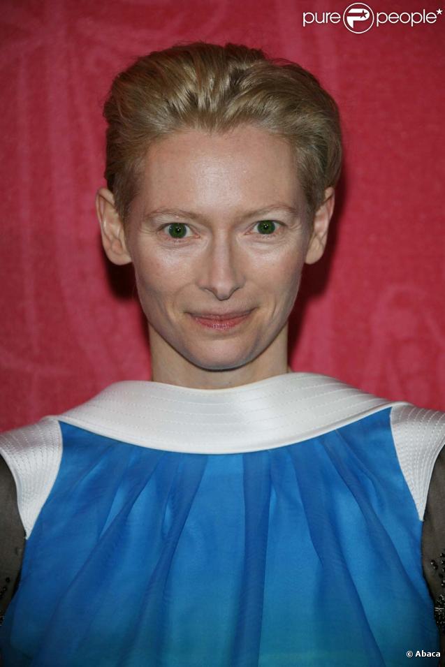 Tilda Swinton nouvelle égérie du jouailler italien Pomellato !