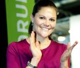 Victoria de Suède remet le prix Bertil Hult, le 26 octobre 2009