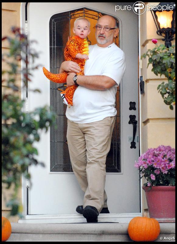 Dennis, père de Gwen, et Zuma (Los Angeles 31 octobre 2009)