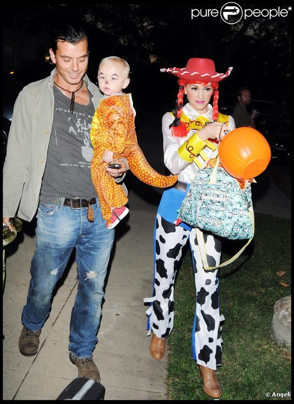 Gwen Stefani, Gavin et Zuma pour Halloween (Los Angeles 31 octobre 2009)