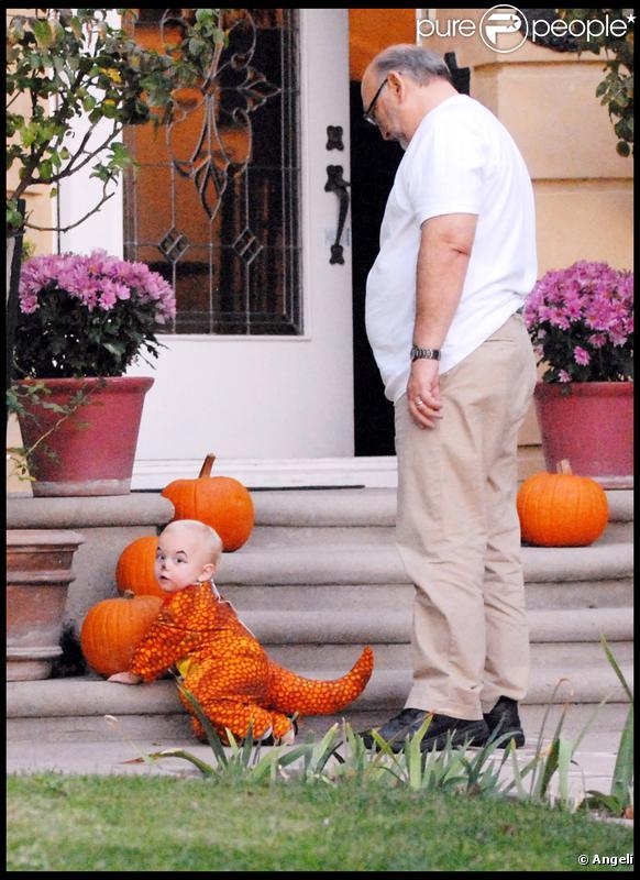 Dennis et Zuma pour Halloween (Los Angeles 31 octobre 2009)