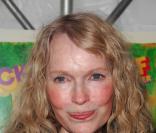 Mia Farrow à la première de Be Kind Rewind