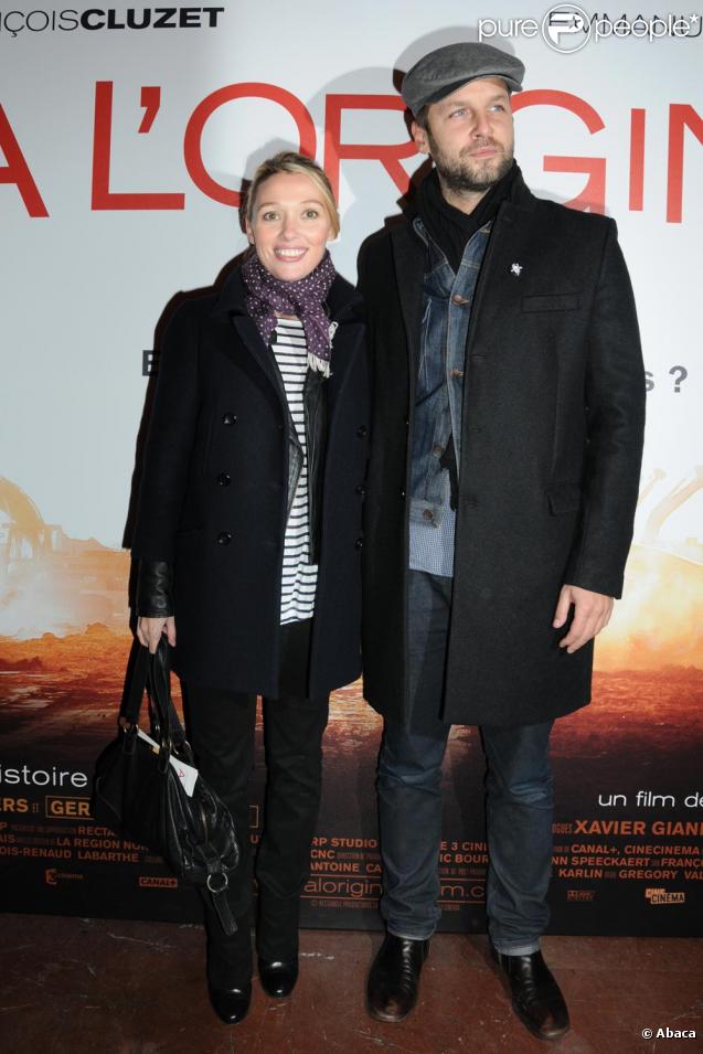 Anne Marivin et Joachim son compagnon à la Première de à l'Origine à Paris le 5/11/09
