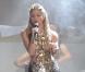 Shakira : regardez-la se déhancher dans sa robe... très courte lors des MTV EMA's 2009 !