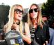 Paris Hilton et sa soeur Nicky font du shopping jusqu'à plus soif