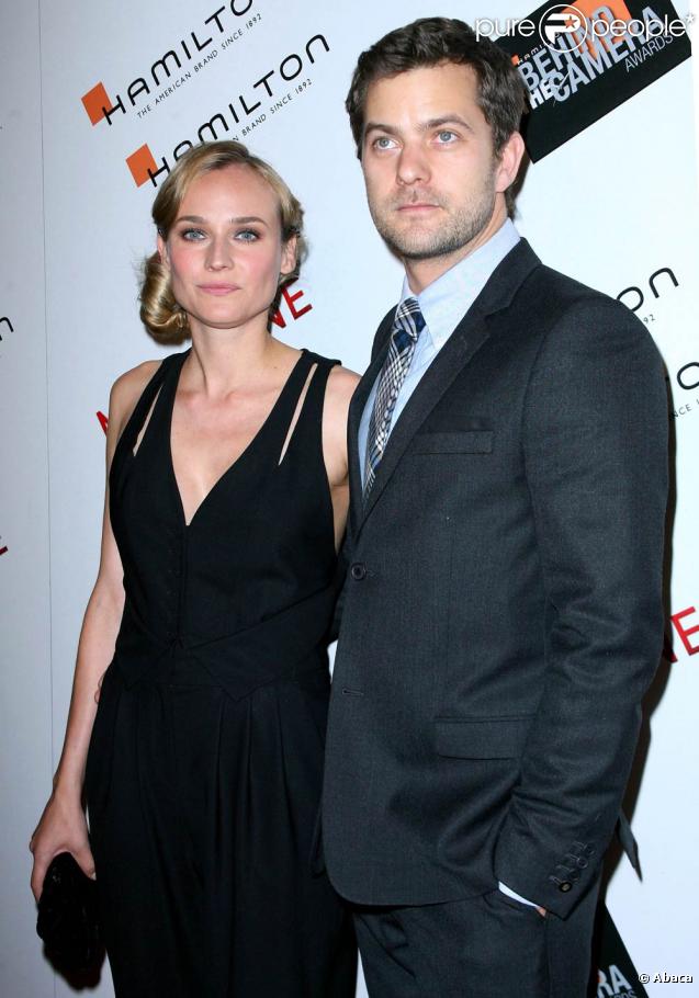 Diane Kruger et Joshua Jackson aux Hamilton Behind Camera Awards, qui se sont tenus au Highlands Night Club d'Hollywood, à Los Angeles, le 8 niovembre 2009.