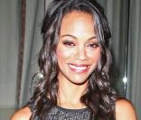Zoe Saldana très élégante aux Hamilton Behind Camera Awards, qui se sont tenus au Highlands Night Club d'Hollywood, à Los Angeles, le 8 niovembre 2009.