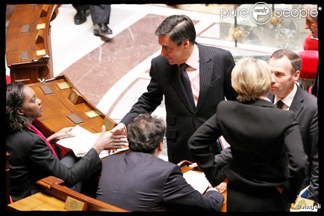 Rama Yade et François Fillon à l'assemblée nationale (10 novembre 2009)