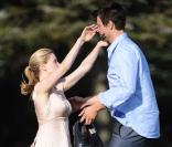 Anna Paquin et Josh Duhamel sur le tournage de  The Romantics , le 16 novembre 2009 !