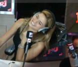 Clara Morgane était ce matin l'invitée du  6/9  d'NRJ : une discussion 100% épilation s'engage...