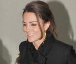 Quand Kate Middleton sort en célibataire... et tombe sur l'ex-girlfriend de son chéri, prince William ! Ballot !