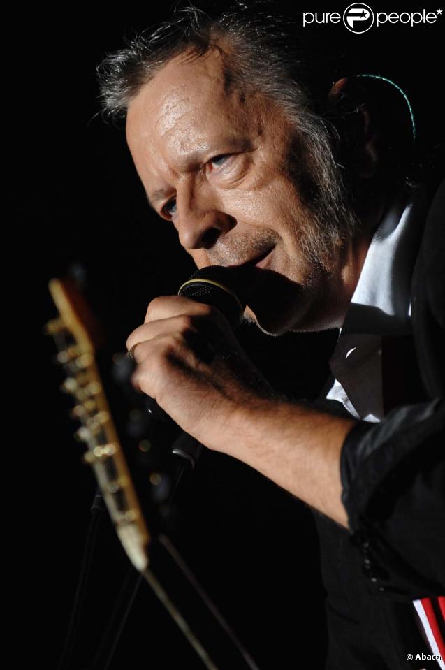  Moly Malone  le nouvel album de Renaud est sorti le 23 novembre 2009.