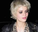 Pixie Geldof à la sortie de la soirée organisée par Playstation à Londres le 25/11/09