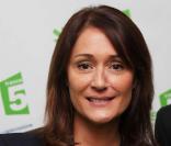 Daniela Lumbroso anime chaque dimanche à 17h00  Chabada  sur France 3.