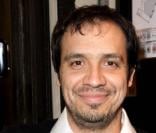 Alexandre Astier de  Kaamelott  en signature au Virgin Megastore, à Paris, le 27 novembre 2009.