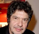 Lionel Astier de  Kaamelott  en signature au Virgin Megastore, à Paris, le 27 novembre 2009.