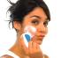 Vanessa Hudgens dans le making of Neutrogena