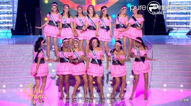 La dernière série de Miss France se déhanche sur le thème du cinéma : tenues rose de rigueur... Mais la bonne nouvelle c'est que nous connaissons désormais les 37 Miss prétendantes au titre, cette année.
