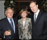 Le prince Jean Poniatowski, madame la consul de France et monsieur l'ambassadeur de France lors de la soirée Dior au palace Es Saadi durant le festival du film de Marrakech le 5 décembre 2009