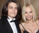 Ornella Muti débordante de beauté avec son fils Andrea et Massimo Gargia  