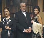 Amira casar et Jacques Weber dans Les héritières