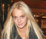 Après avoir dîné chez Cipriani à New York le 23 décembre 2009, Lindsay Lohan s'offre une balade nocturne 