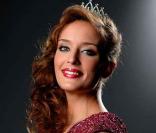 La charmante Kelly Bochenko, destituée de son titre de Miss Paris 2009 à cause de photos trash...