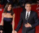 Elisabetta Canalis et George Clooney lors de la projection de In the air à Rome en octobre 2009 