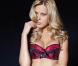 Petra Nemcova au summum de sa beauté pour promouvoir de la lingerie sexy...