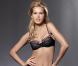 Petra Nemcova au summum de sa beauté pour promouvoir de la lingerie sexy...