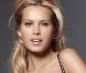 Petra Nemcova au summum de sa beauté pour promouvoir de la lingerie sexy...