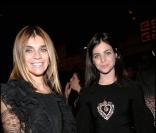 LA rédactrice en chef de Vogue France, Carine Roitfeld, et sa fille au dîner organisé par Givenchy, le 27 février 2008
