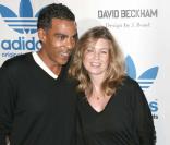 Le 15 septembre, La star de Grey's Anatomy, Ellen Pompeo a donné naissance à une petite fille prénommée Stella Luna Pompeo Ivery (on se contentera de Stella) ! En 2007, elle épousait Chris Ivery.