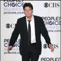 Charlie Sheen a repris le travail... L'avocat de sa femme fait le point sur les rumeurs !