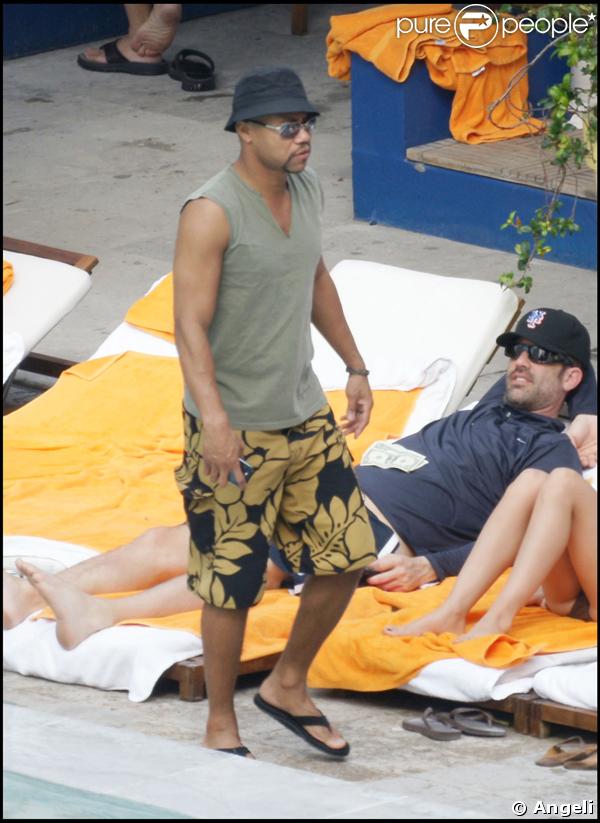 Cuba Gooding Junior a bien l'intention de profiter de ses vacances, incognito.