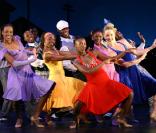 La troupe du spectacle African Footprint animera le prime de La Ferme Célébrités en Afrique