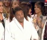 Josée Garcia remet le prix de l'artiste masculin francophone de l'année à Christophe Willem !