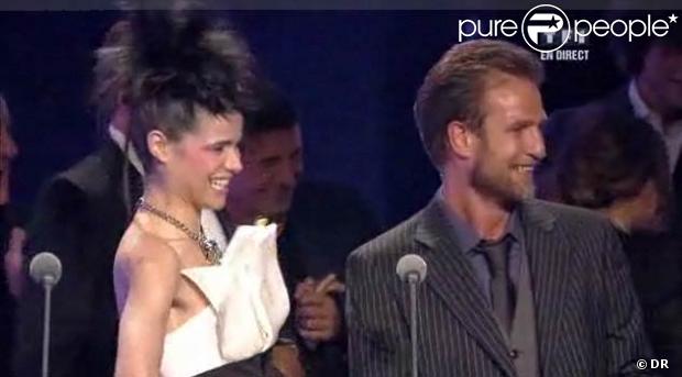 La troupe Mozart reçoit le prix de la chanson francophone de l'année our  L'Assassymphonnie ! 